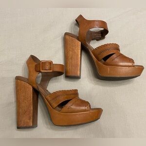 Kork-Ease Payton High Heel Platform Sandals Leather Cushioned Sole Size 10 EUC